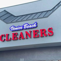 Venice Beach Cleaners - Main Entrance
