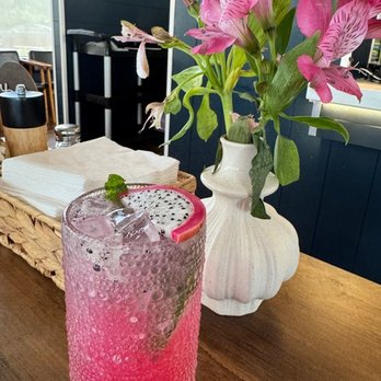 Moqa Cafe - Breakfast & Brunch Near Me - Elk Grove Village, Illinois