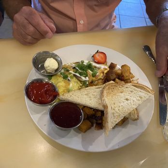 Brunch 101 - Breakfast & Brunch Near Me - Cathedral City, California