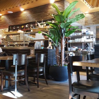 Banana Leaf - Asian Fusion Near Me - West Des Moines, Iowa