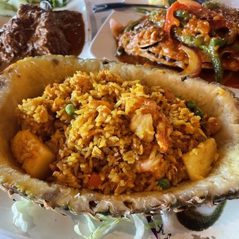 Banana Leaf Restaurant - Pineapple Fried Rice - Singaporean Near Me - Milpitas, California Banana Leaf Restaurant - Pineapple Fried Rice - Singaporean Near Me - Milpitas, California