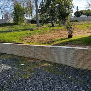 A Abby Group - Run off over retaining wall. - Masonry/Concrete Near Me - Tyrone, Georgia
