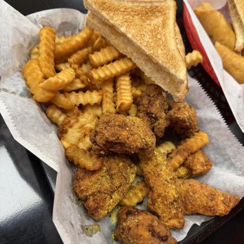 Flyed Chicken - Nigh - Italian Near Me - Jacksonville, Florida Flyed Chicken - Nigh - Italian Near Me - Jacksonville, Florida