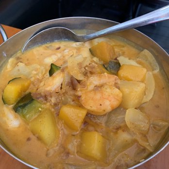 Ha Long Bay - TC9. Mango Curry with Shrimp - Vietnamese Near Me - Madison, Wisconsin