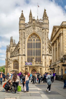 Bath Abbey by null