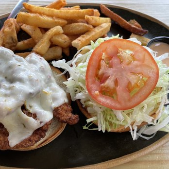 GilliGil's Island - Volcano chicken sandwich - New American Near Me - Slidell, Louisiana