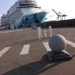 Ride N' Relax - Pick up/Drop off at the cruise lines!  Private Shuttle Service!