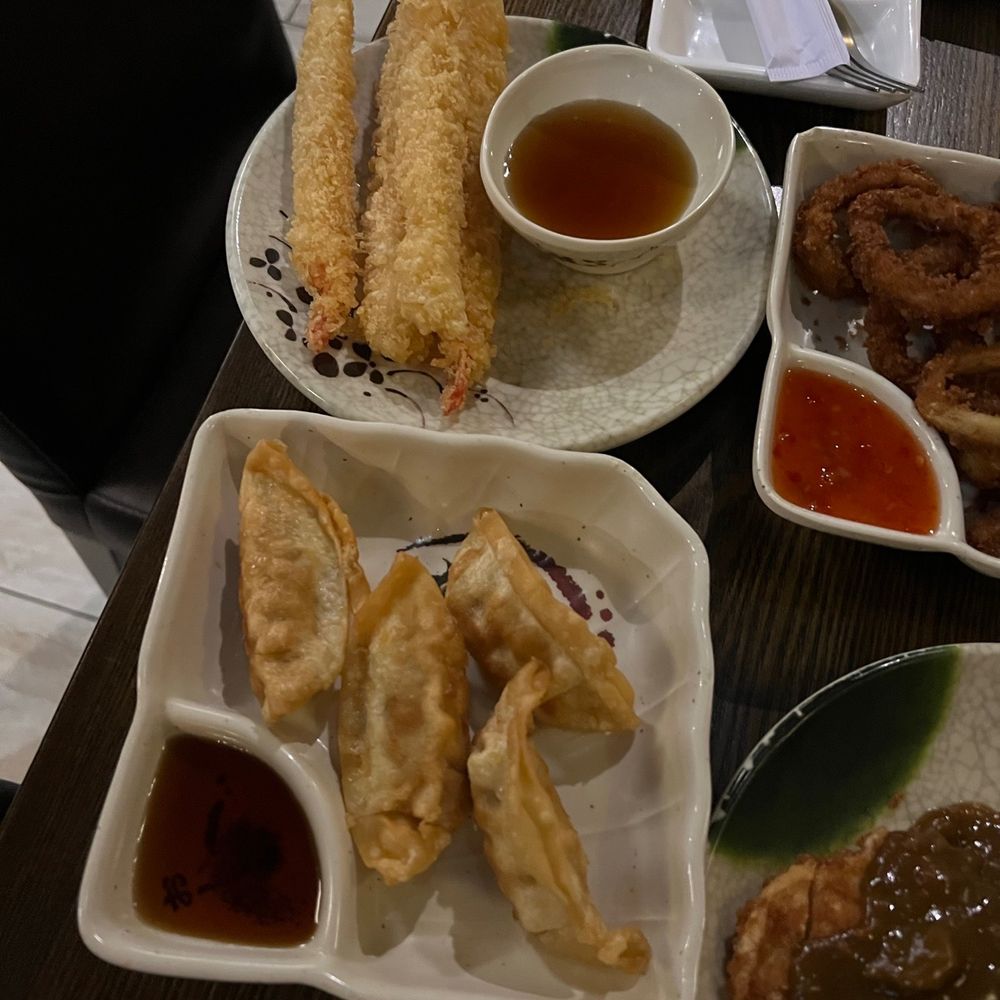 Tokyo Sushi - Appetizers - gyoza, shrink tempura, fried squid rings! - Sushi Bars Near Me - Brooklyn Park, Minnesota Tokyo Sushi - Appetizers - gyoza, shrink tempura, fried squid rings! - Sushi Bars Near Me - Brooklyn Park, Minnesota