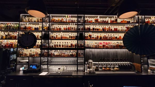 Dram and Draught by null