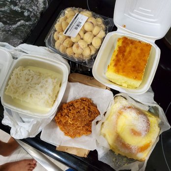 Casa Do Pao - Top row: Little cookies with jam, Yucca cake Bottom row: Condensed Milk Tapioca Cake, Caramel coconut, sweet break condensed milk. - Brazilian Near Me - Boca Raton, Florida Casa Do Pao - Top row: Little cookies with jam, Yucca cake Bottom row: Condensed Milk Tapioca Cake, Caramel coconut, sweet break condensed milk. - Brazilian Near Me - Boca Raton, Florida