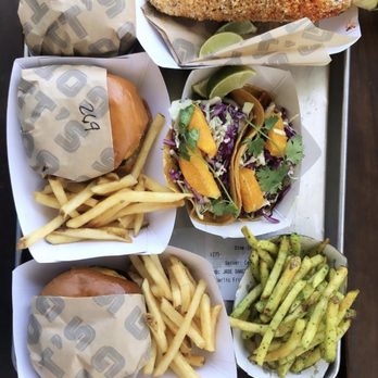 Gotts Roadside - Western Bacon Blue Ring, Garlic Fries, Corn, Cheeseburger, Mahi Mahi Tacos - Burgers Near Me - Napa, California