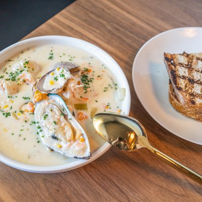 The Lonely Oyster by null