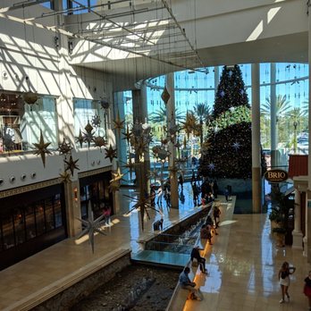 Brooks Brothers - Men's Clothing Near Me - ORLANDO, Florida Brooks Brothers - Men's Clothing Near Me - ORLANDO, Florida
