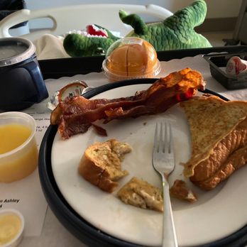 Silver Diner - French Toast and Bacon - New American Near Me - Frederick, Maryland