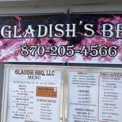 GLADISHS BBQ - Partial view of menu board