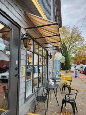 Café Marguerite by null