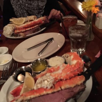 Captain Jack's - They split the 2lb prime rib and crab legs for us. It was awesome! - Seafood Near Me - Sunset Beach, California