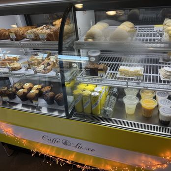 Caffe Luxxe - Desserts - Coffee & Tea Near Me - Manhattan Beach, California