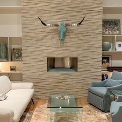 LOREC Ranch Home Furnishings - Dazzling cow head and cowhide rug