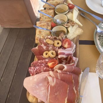 Cortona Bistrot - Meat and cheese tray. Spectacular!! - Bistros Near Me - Cortona, Arkansas