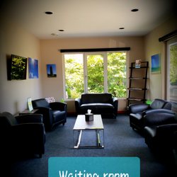 Applecross Dental Clinic - Quiet private waiting room