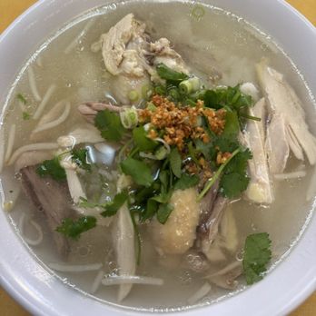 Hai Ky Noodles - Shredded Chicken Noodle Soup - Chinese Near Me - San Francisco, California Hai Ky Noodles - Shredded Chicken Noodle Soup - Chinese Near Me - San Francisco, California
