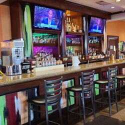Luciana's Mexican Restaurant - Bar area