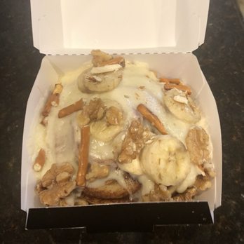 Cinnaholic - Bakeries Near Me - Gaithersburg, Maryland