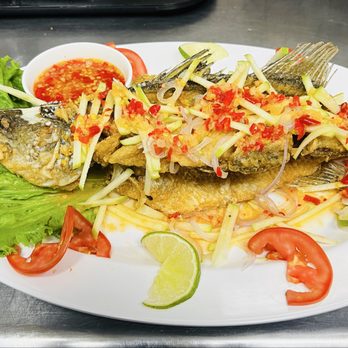 Bangkok Siam - Fried lime Fish - Soup Near Me - Denver, Colorado