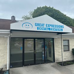 Great Expressions Dental Centers - Middletown