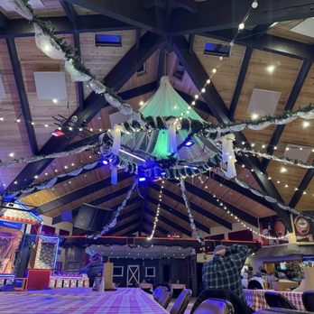 Wyatt's Grill & Saloon - Bars Near Me - Big Bear Lake, California