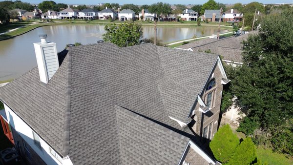 Gold Lion Construction Solutions Logo