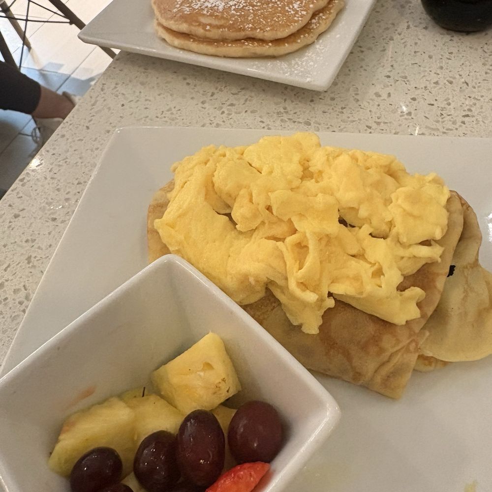 Cracked & Crepe - Fruit and Breakfast Crepe Pocket- good fruit- average pocket - Breakfast & Brunch Near Me - Aubrey, Texas Cracked & Crepe - Fruit and Breakfast Crepe Pocket- good fruit- average pocket - Breakfast & Brunch Near Me - Aubrey, Texas