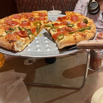Vince's Pasta & Pizza - Pizza Near Me - Lancaster, California Vince's Pasta & Pizza - Pizza Near Me - Lancaster, California