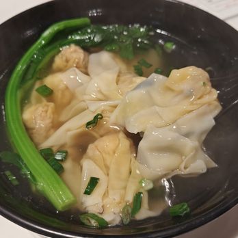 Jin Huang - Wonton soup. - Cantonese Near Me - Seattle, Washington Jin Huang - Wonton soup. - Cantonese Near Me - Seattle, Washington
