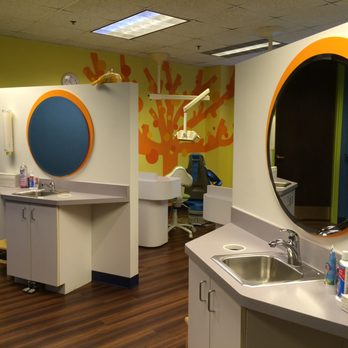 OWL Pediatric Dentistry - Tooth Brushing Stations - Pediatric Dentists Near Me - Bloomingdale, Illinois OWL Pediatric Dentistry - Tooth Brushing Stations - Pediatric Dentists Near Me - Bloomingdale, Illinois