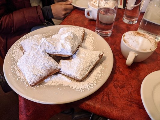 Lucile's Creole Cafe by null