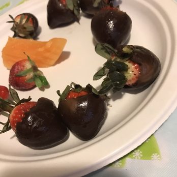 Edible Arrangements - Ended up tossing them out. We tried one and the chocolate tastes horrible - Gift Shops Near Me - Denville, New Jersey