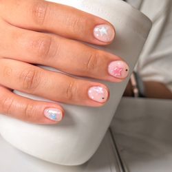 Big Unni Nail Haus - Polka dot. Cateye star.