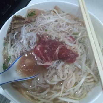 Pho Best III - Raw meat in my pho - Vietnamese Near Me - Elmhurst, New York