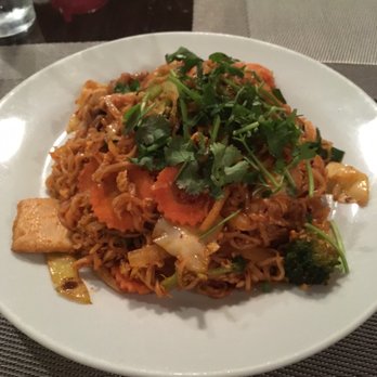 Pad Thai - Sriracha Noodle - favorite dish here! Lovvvvve! - Thai Near Me - Saint Louis, Missouri