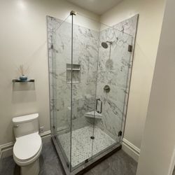 Rodas de León construction - New bathroom remodel