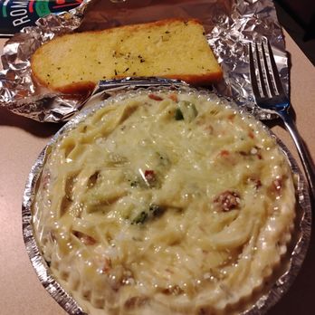 Romano Pizza & Pasta - Fettuccine with stuff added - Pizza Near Me - Seattle, Washington