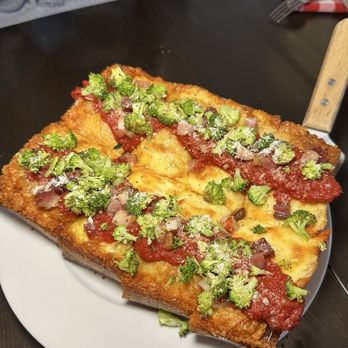 Della Barba Pizza - detroit - Pizza Near Me - Washington, DC, District of Columbia Della Barba Pizza - detroit - Pizza Near Me - Washington, DC, District of Columbia