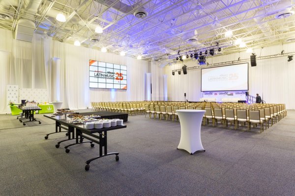 JW Marriott Marquis Miami by null