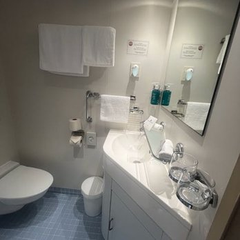 Grand Circle Travel - Bathroom sink - Tours Near Me - Boston, Massachusetts Grand Circle Travel - Bathroom sink - Tours Near Me - Boston, Massachusetts