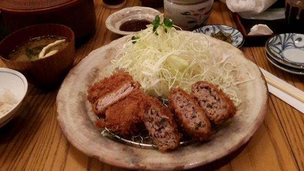 Katsukatsu Tonton by null