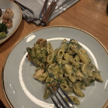 Sixty Vines - Creste Di Gallo - New American Near Me - Nashville, Tennessee