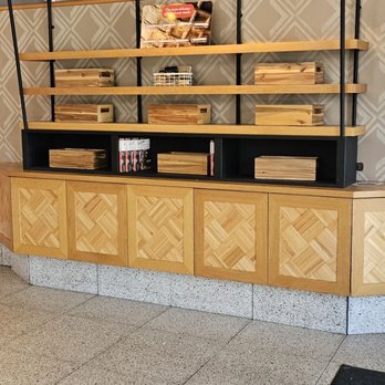 Salt & Straw - Display area - Ice Cream & Frozen Yogurt Near Me - San Francisco, California Salt & Straw - Display area - Ice Cream & Frozen Yogurt Near Me - San Francisco, California