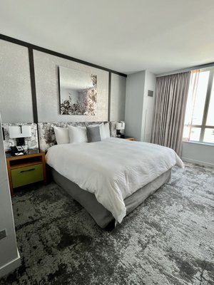 LOEWS CHICAGO O’HARE HOTEL - Updated August 2025 - 392 Photos & 208